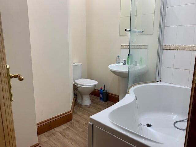 Ensuite - Bedroom 2