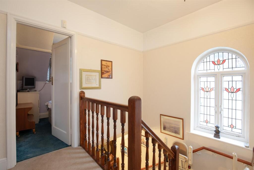 Canford Lane, Westbury on Trym Landing.jpg