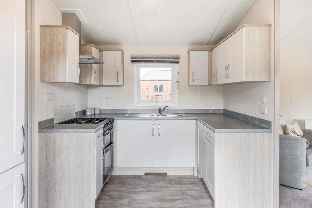 Swan Lake Country Park (Swineshead)-34.jpg