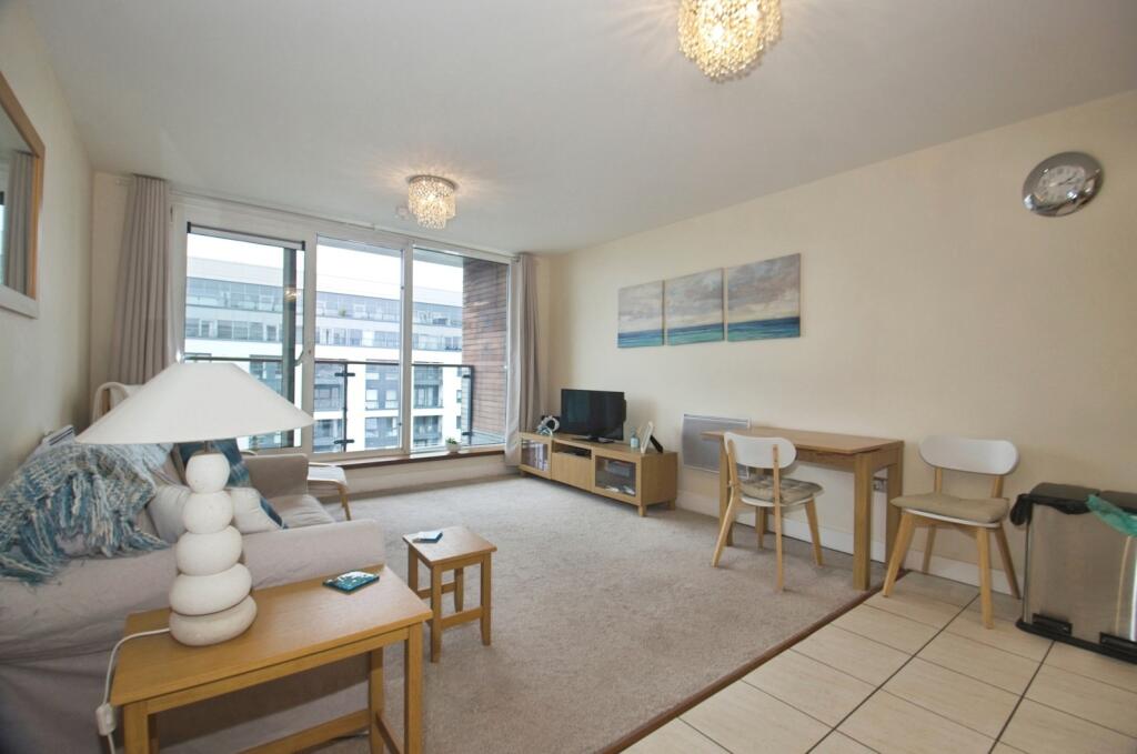 Living/Dining Area