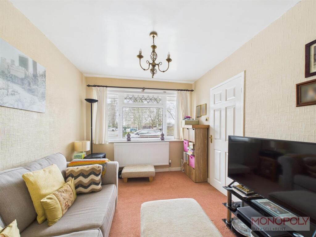 FAMILY ROOM/BEDROOM FOUR