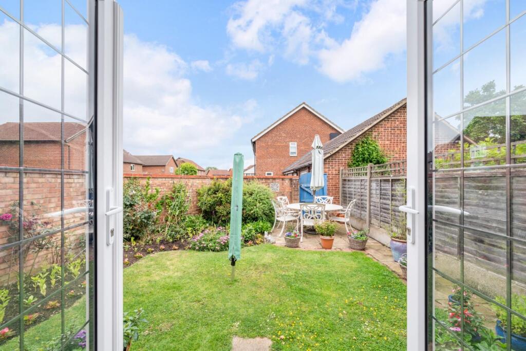 CARDINAL CLOSE (7).jpg