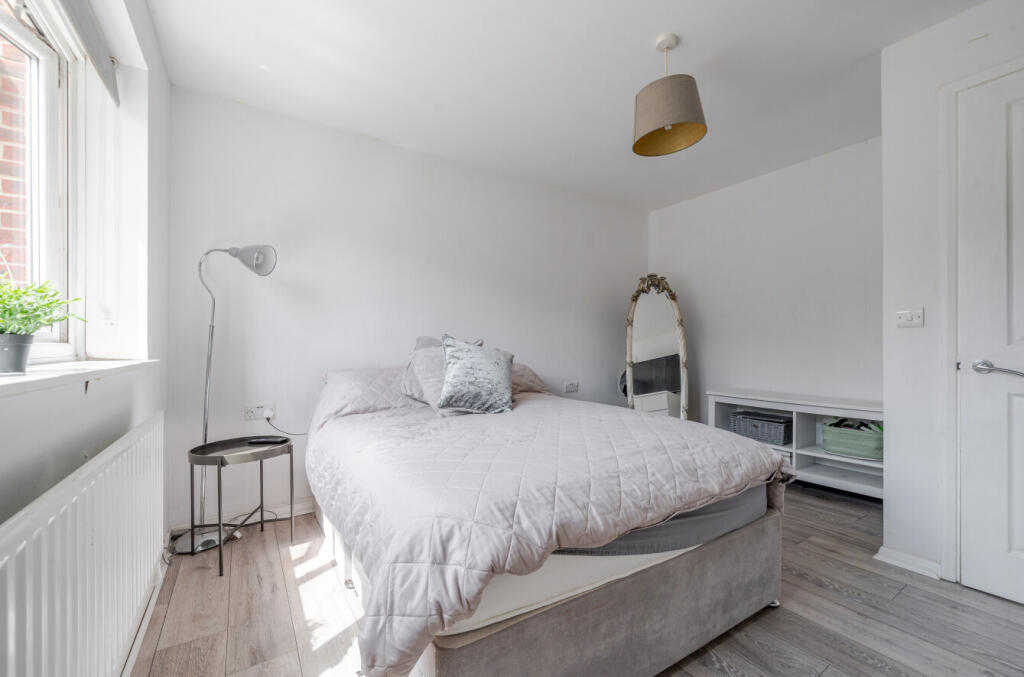 1324996-23-68764d...