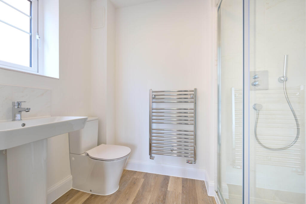 Vistry Minerva Heights Plot 319 Bed 1 Ensuite 030425 010