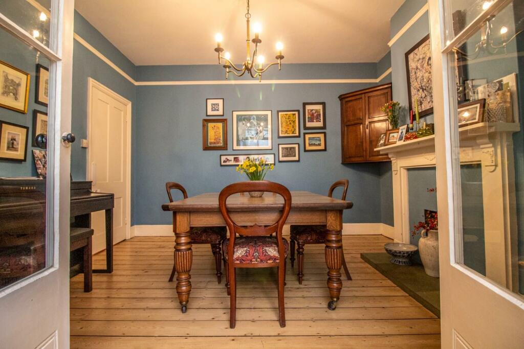 4 Orchard Street [Dining Room French Doors] 01.jpg