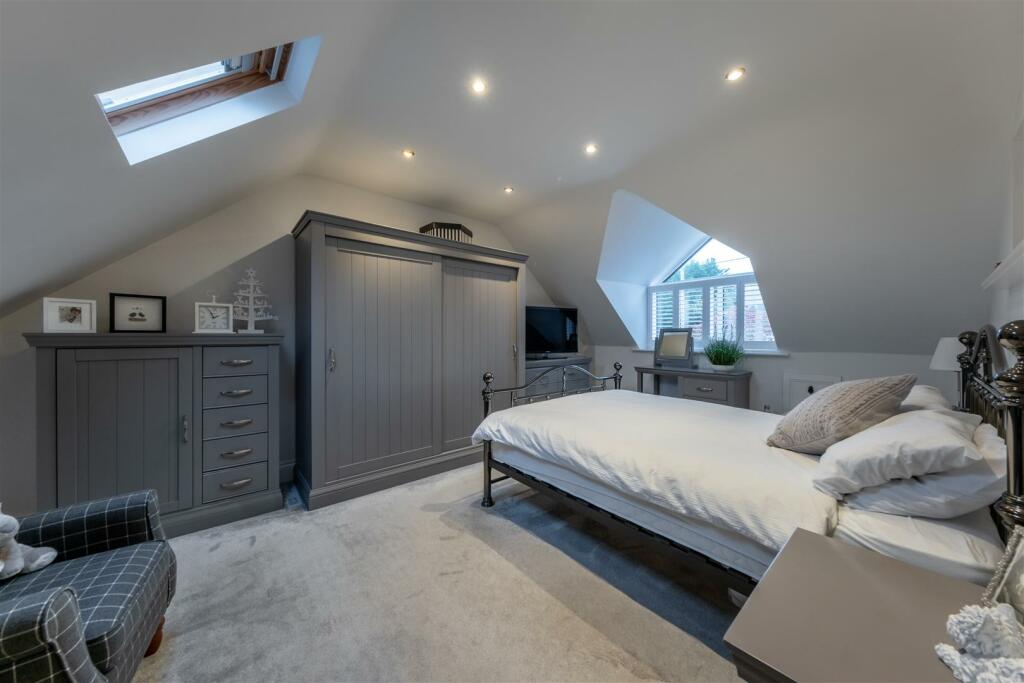 Church House-025.jpg