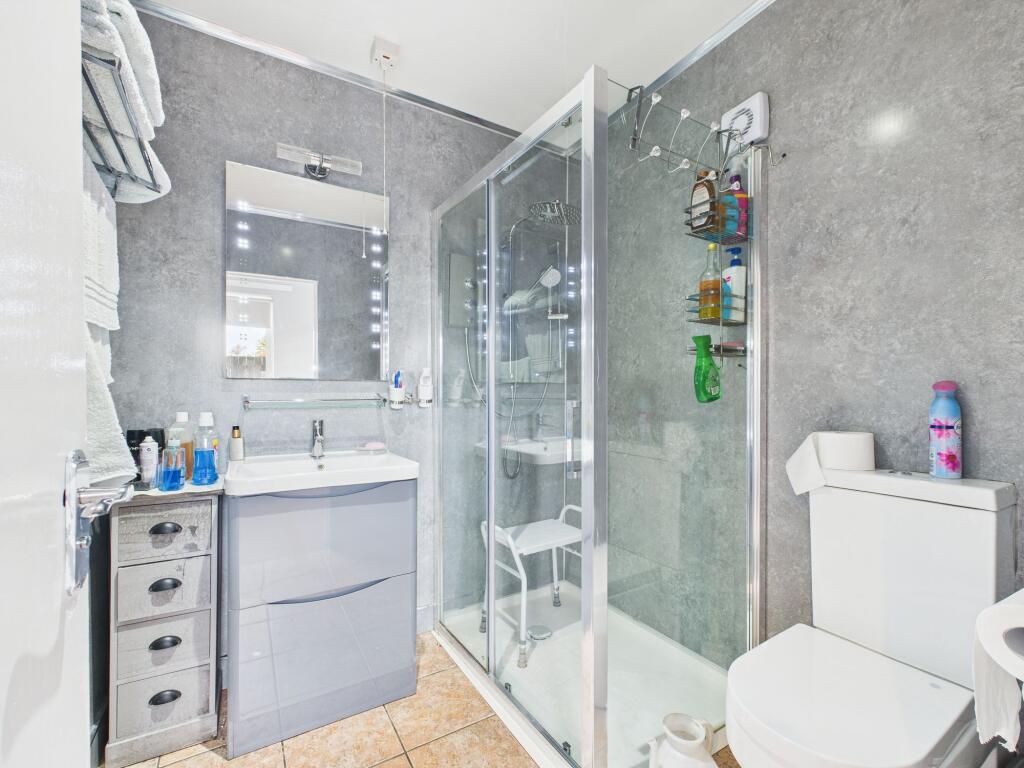 Ground Floor Bathroom