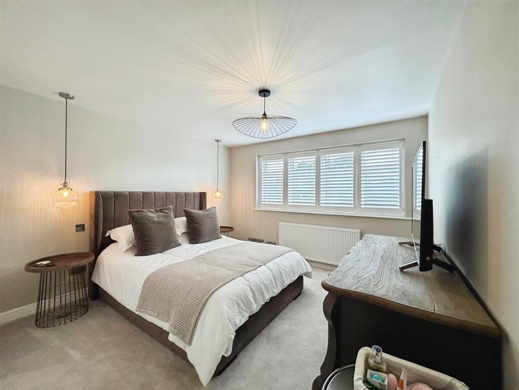 959f031a--4694-BD2B-C419CDF14006-55678-00002531C9D