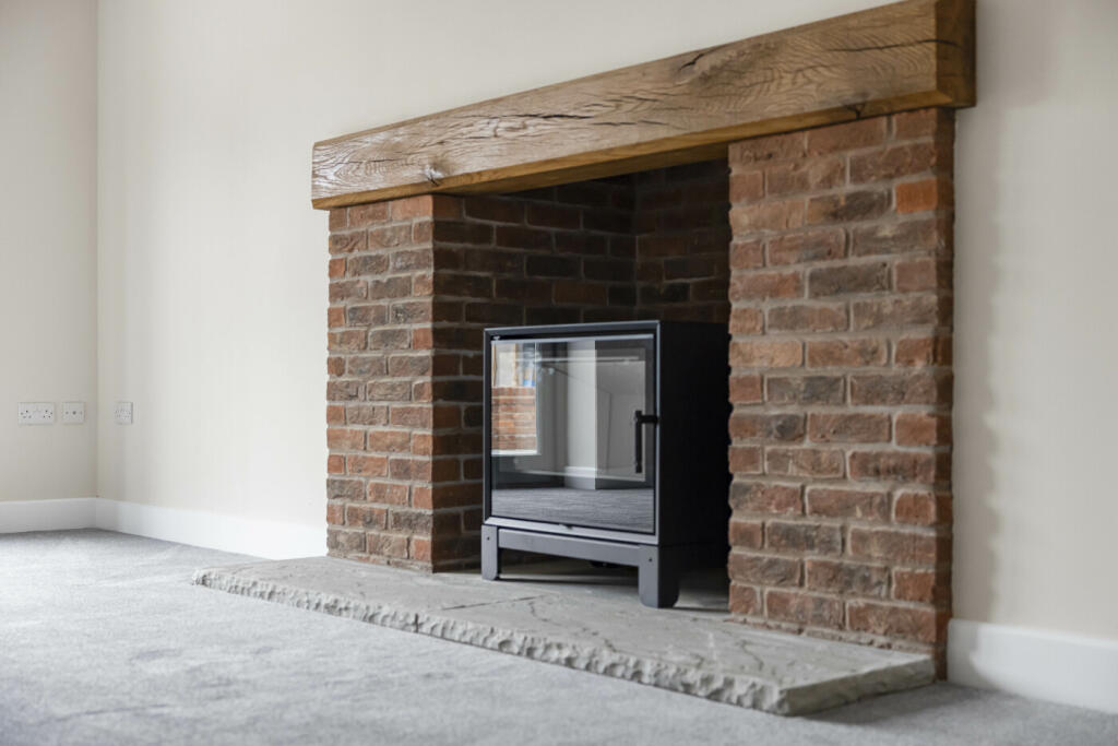 WOOD BURNER