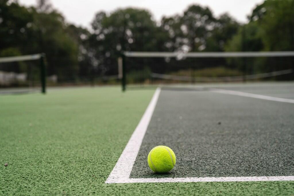 Tennis Courts 
