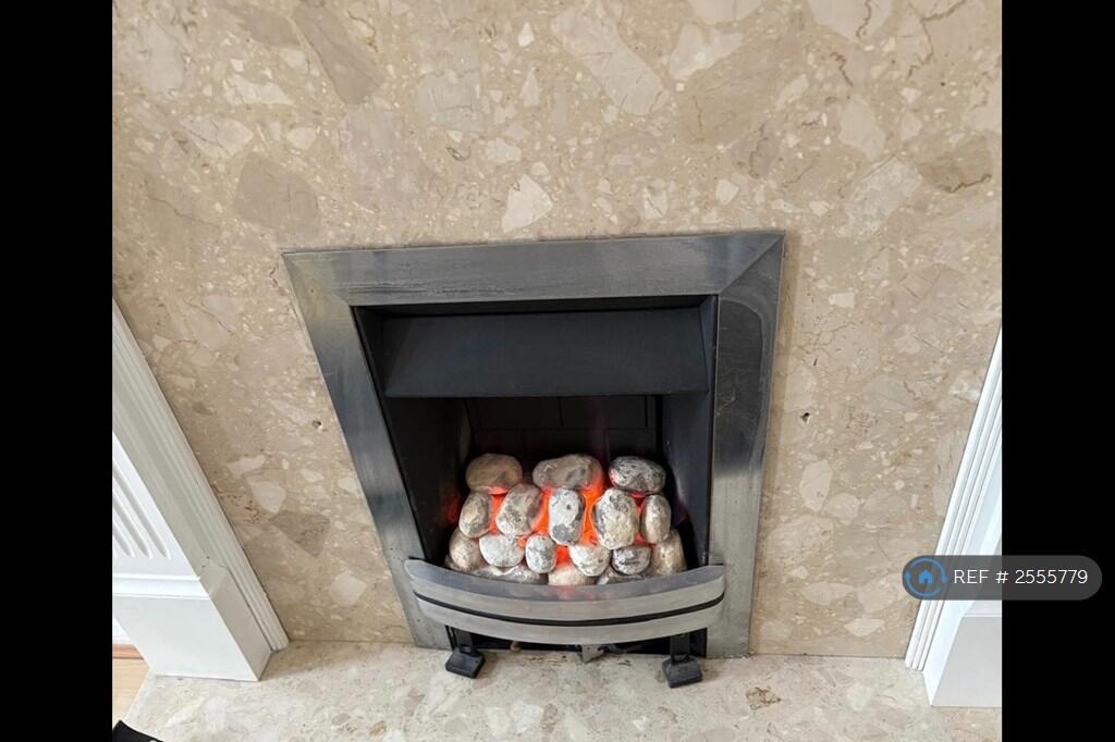 Gas Fire And Surround