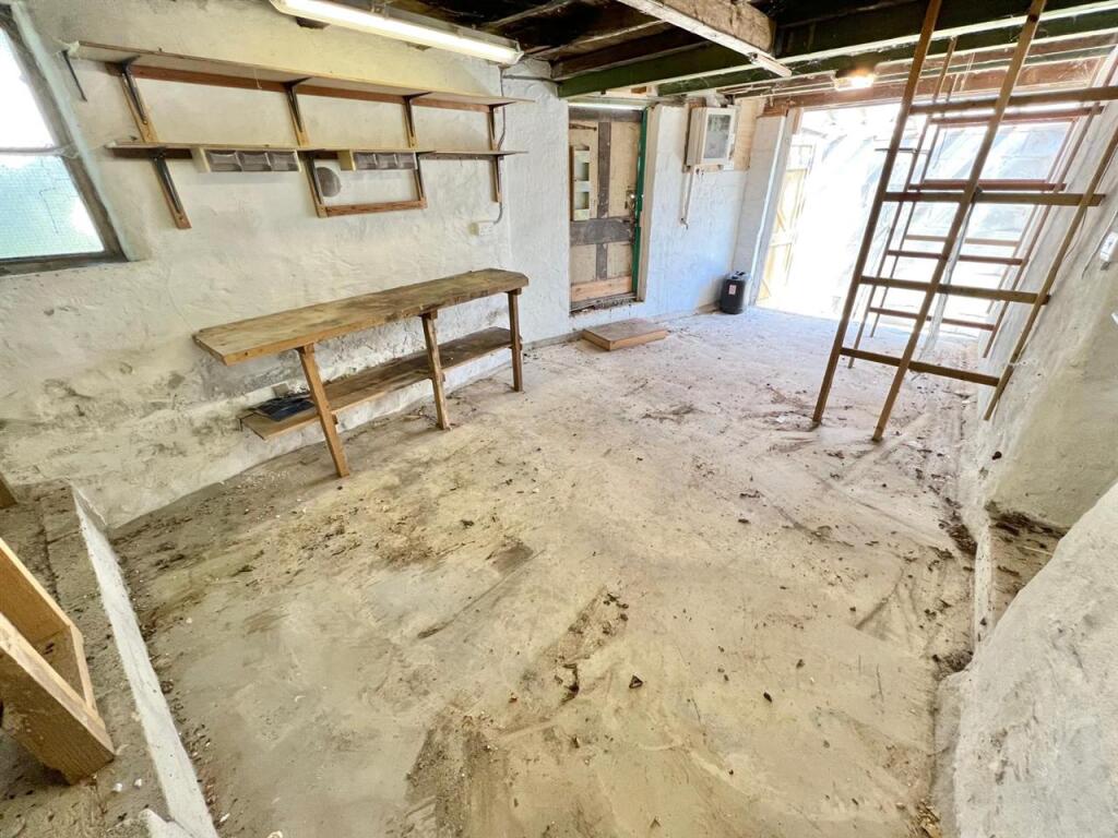 Ground Floor Barn