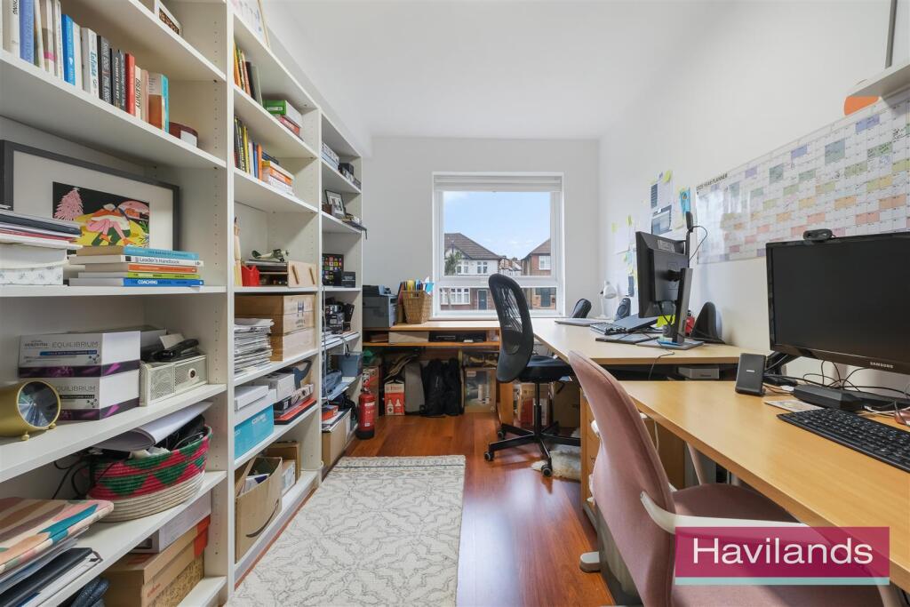 Chesterfield Lodge-3.jpg