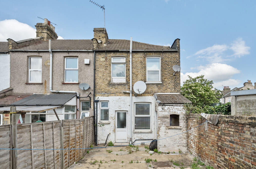 1297161-6-682b255...