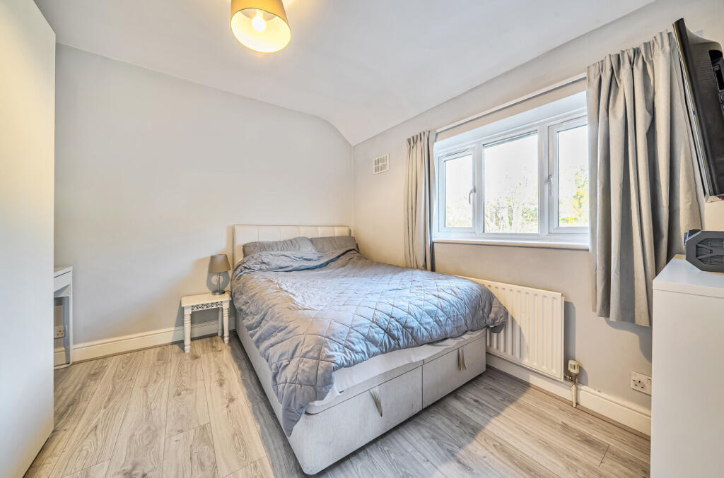 1386548-9-692ecc2...