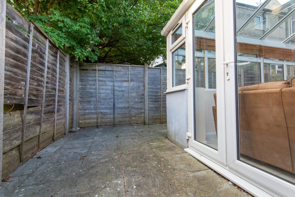 84 Brading Road BoH (2)