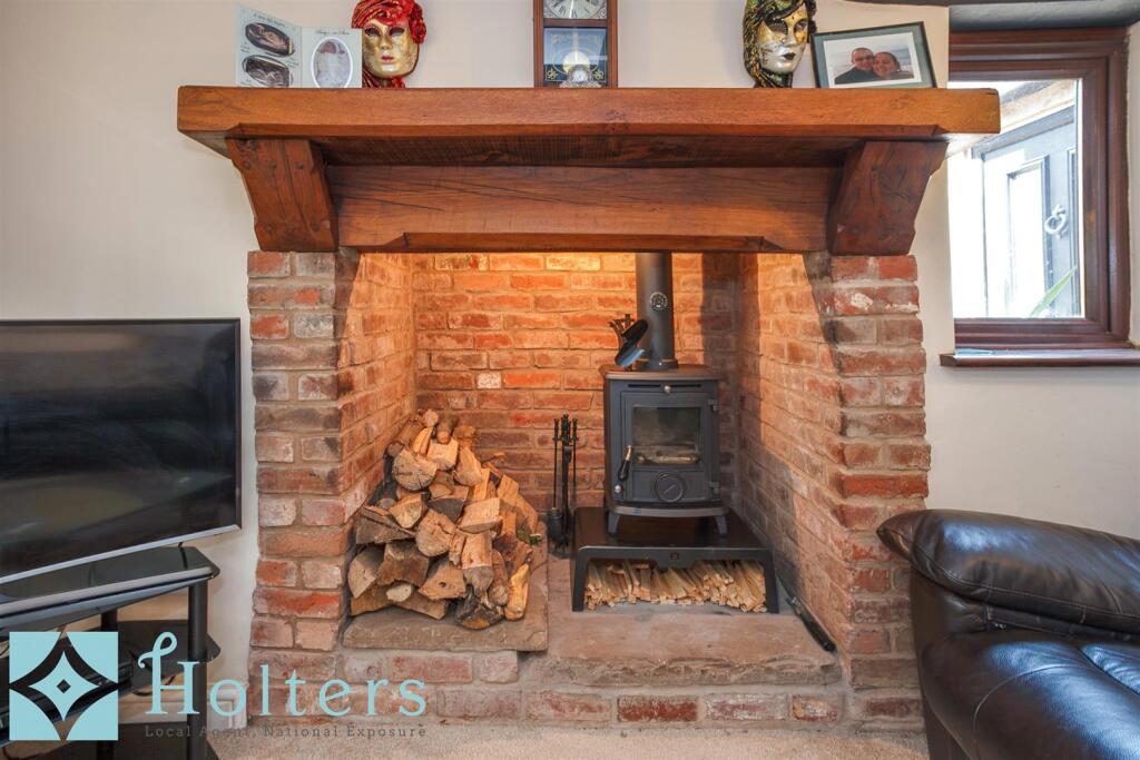 Fireplace Detail.jpg