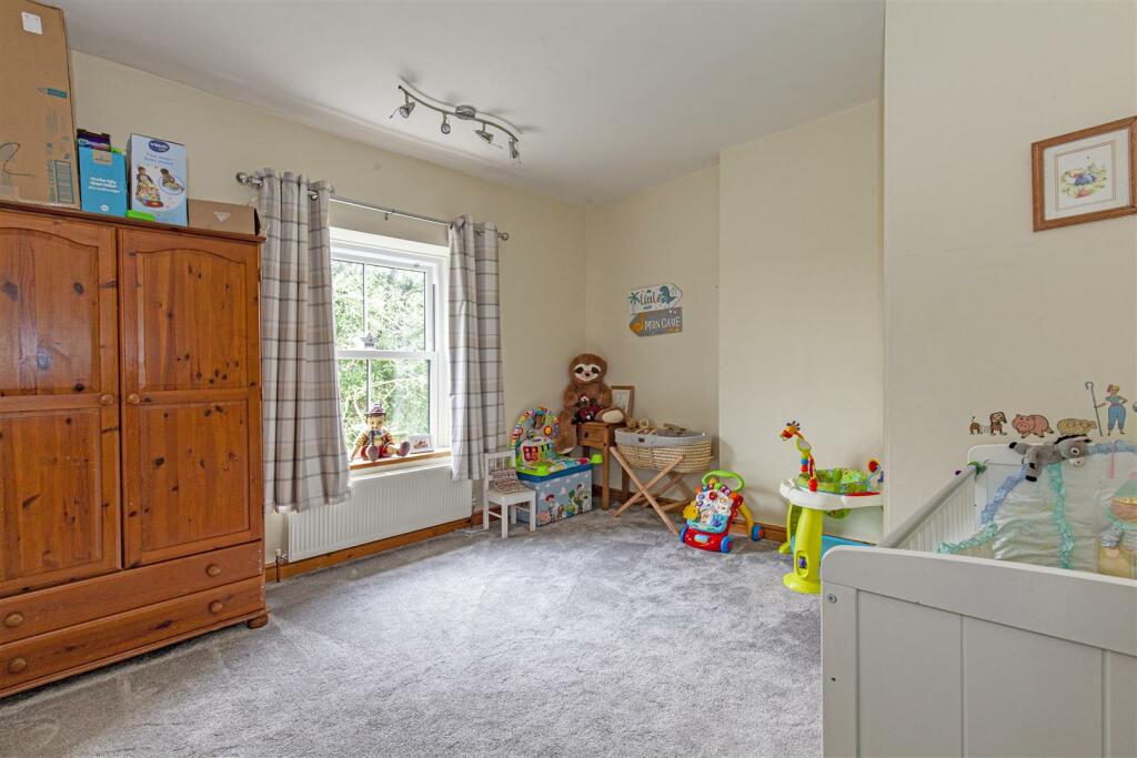 Bedroom 4-1.jpg