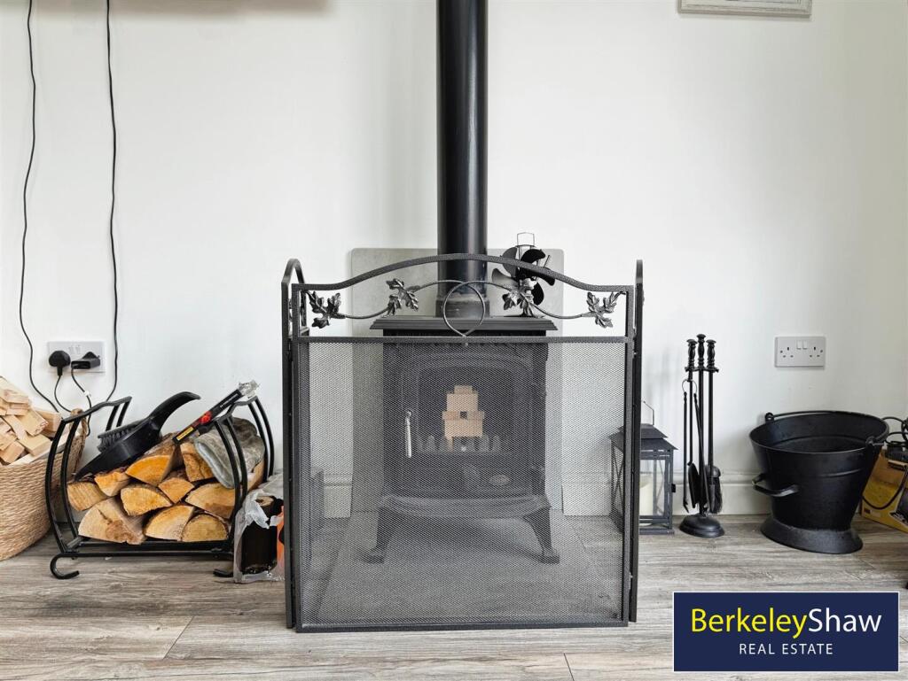 44f38aa3-image_picker_6588F805-B74F-481A-B80C-FDF5