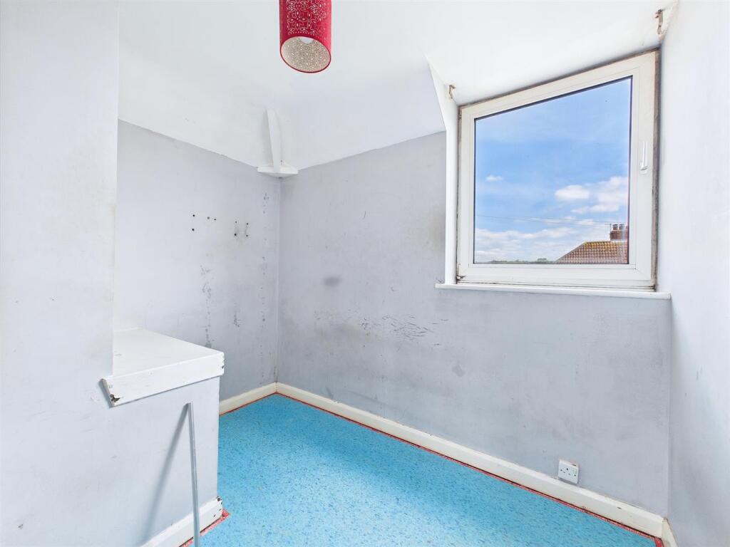 6 - 3-bed semi-detchaed house.jpg