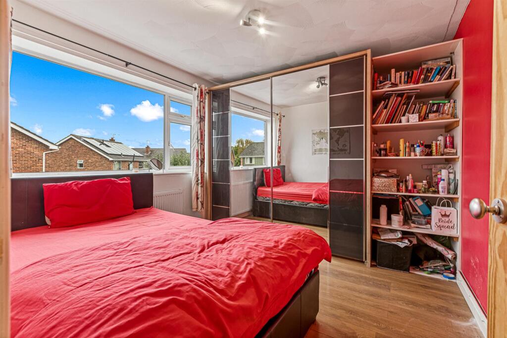 BEDROOM TWO