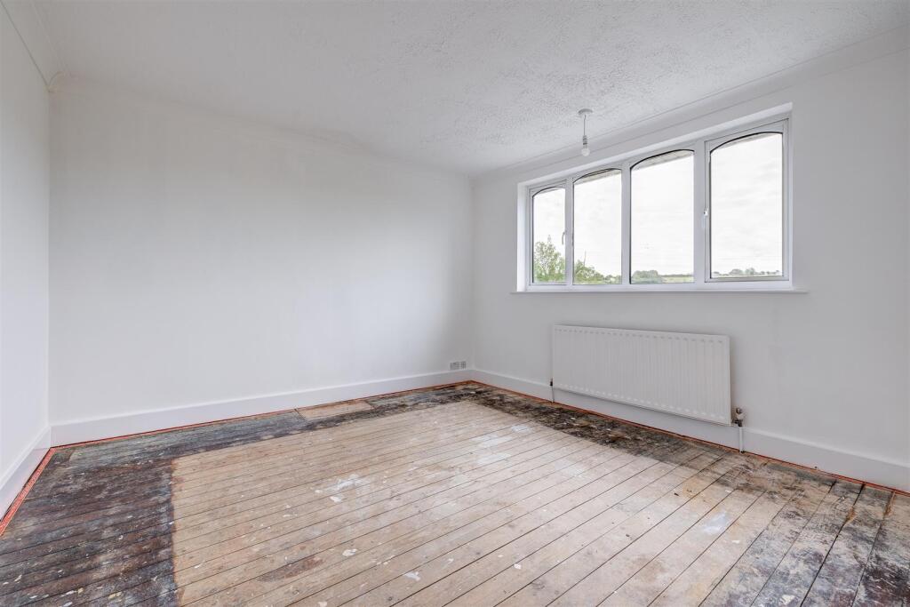 Merrylees Road, Thornton