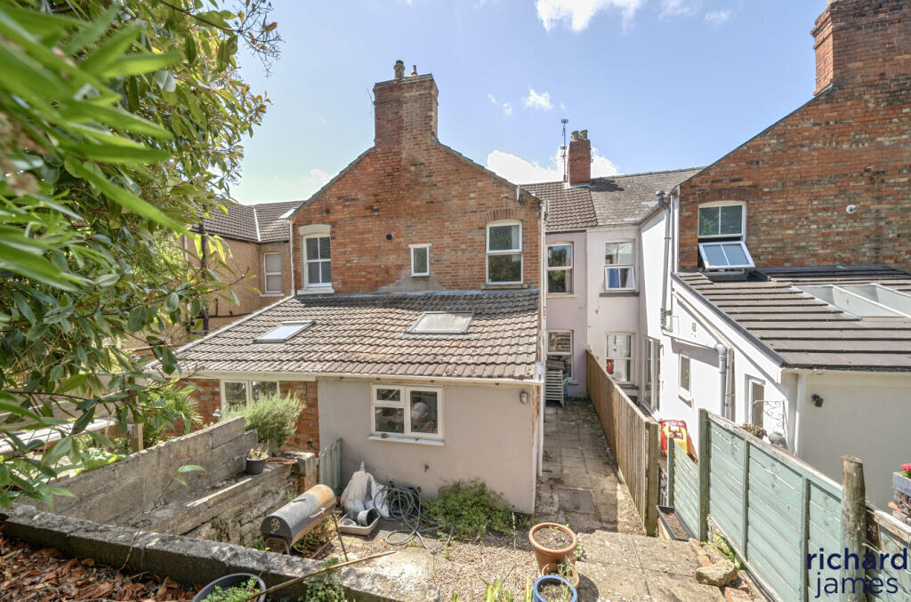 383be0b28f024f7fbbd65e7bde7ef61b