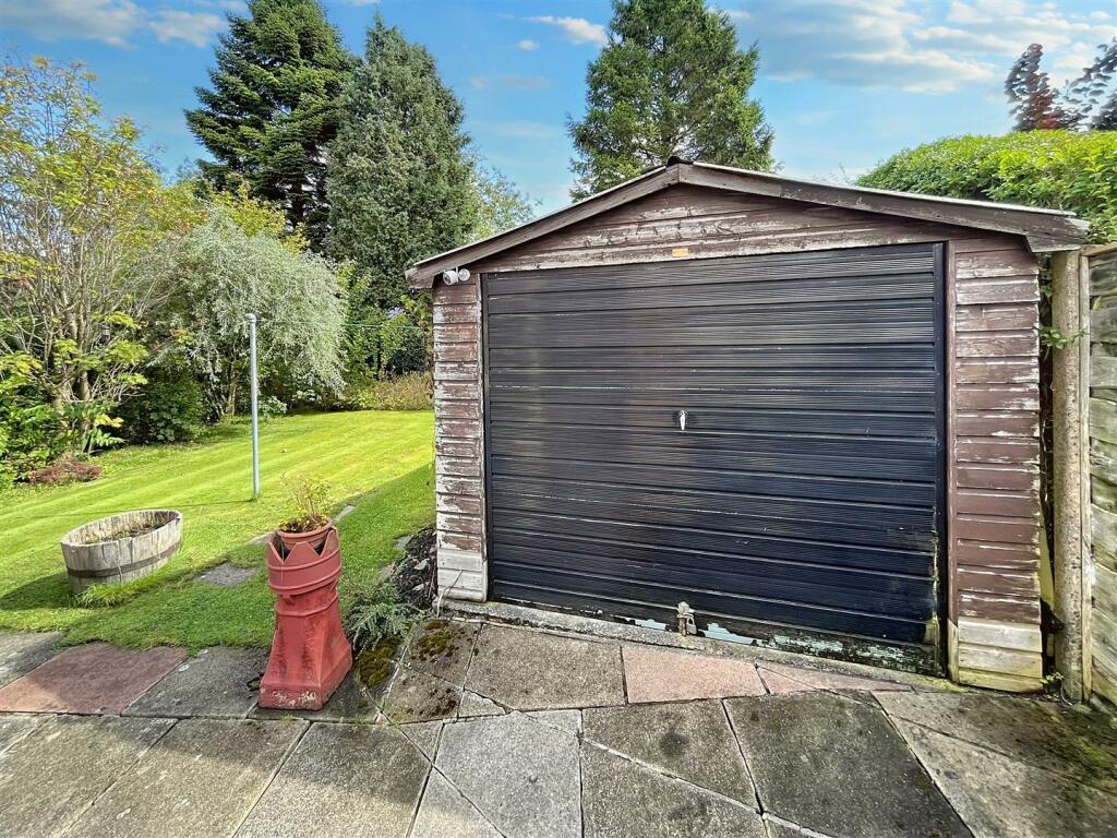 Garage.jpg