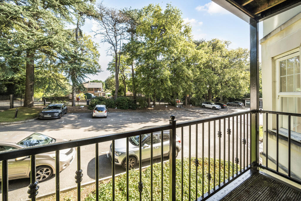 1343735-19-68d139...