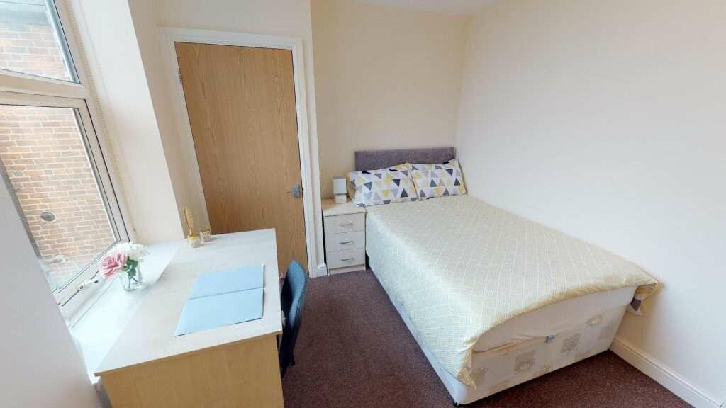 7_Hoole_Road