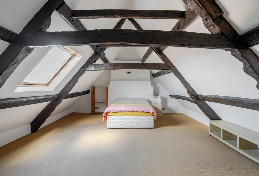 15-6819d8659787b-...