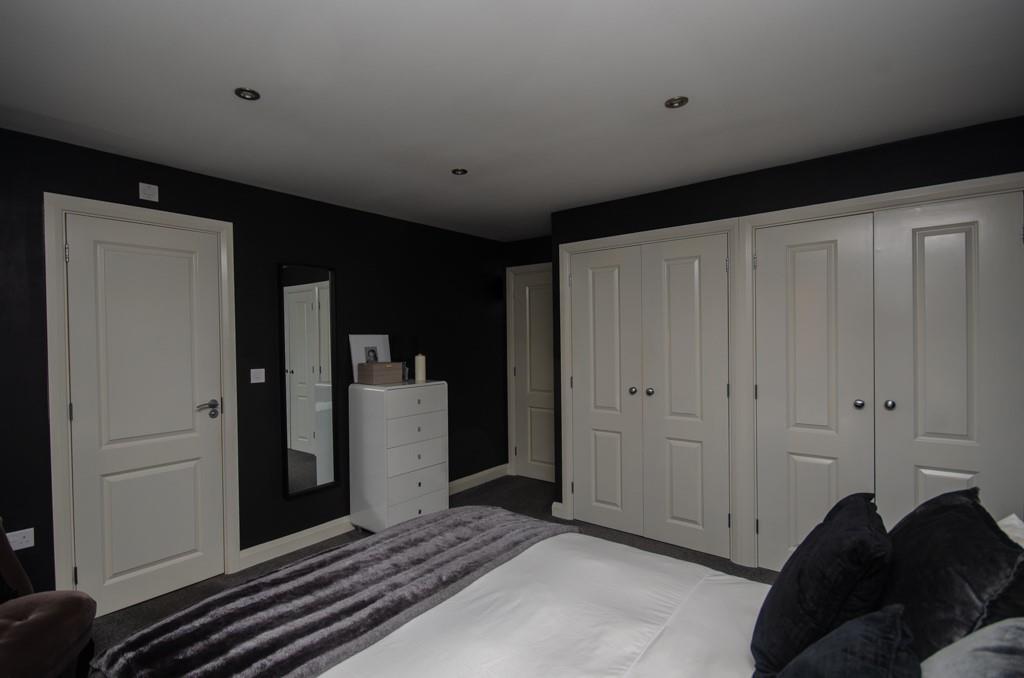 Bedroom one pic 3.jpg