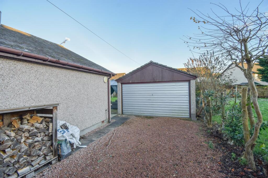 GARAGE-2.jpg
