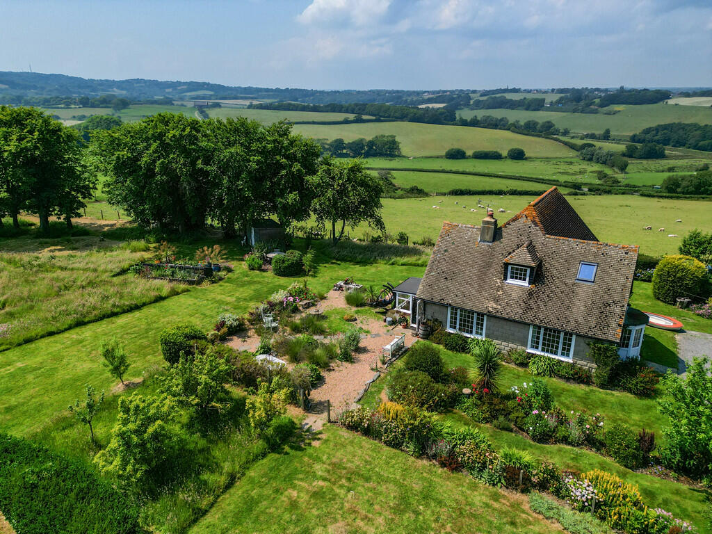 Curlew cottage tn...