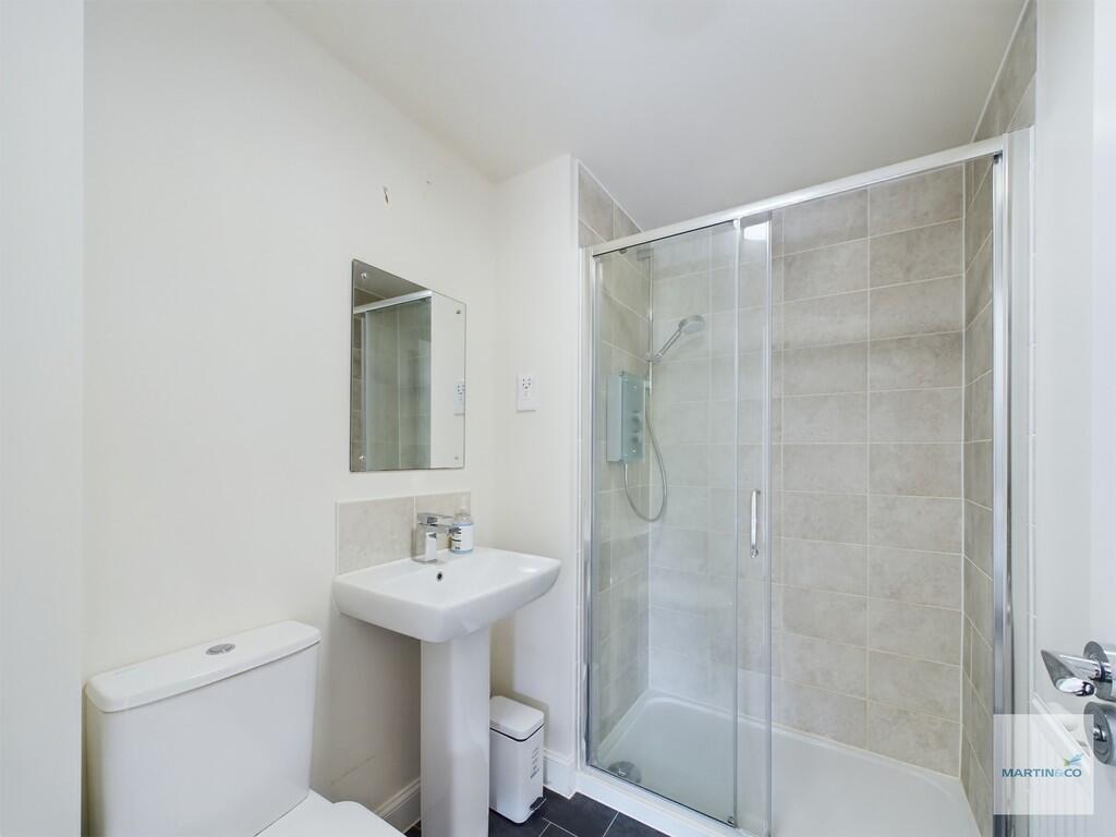 CAM03394G0-PR0095...