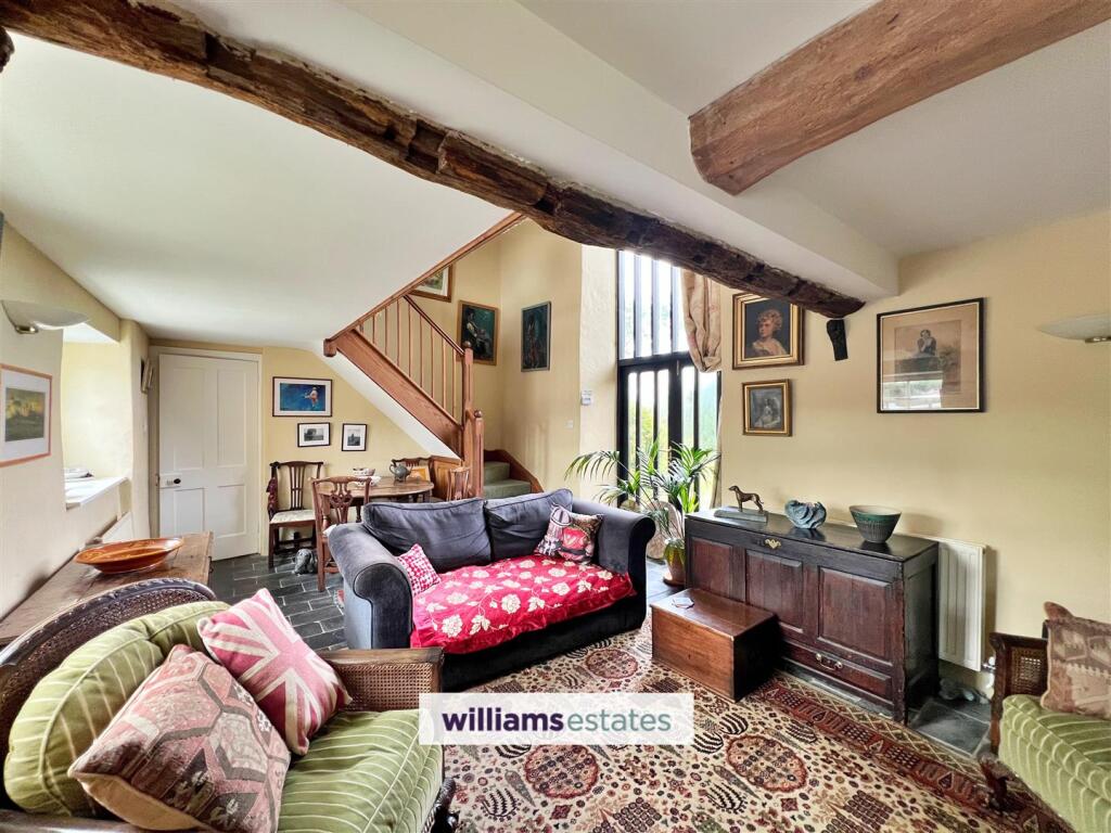 Cottage Living Room