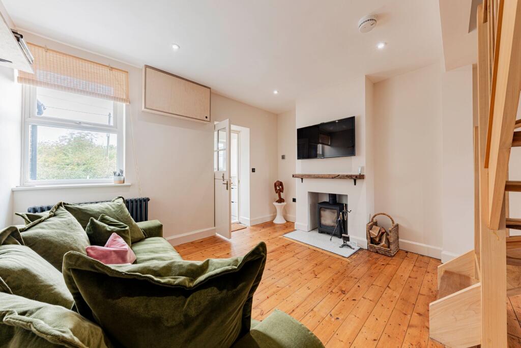 Living Room (3)