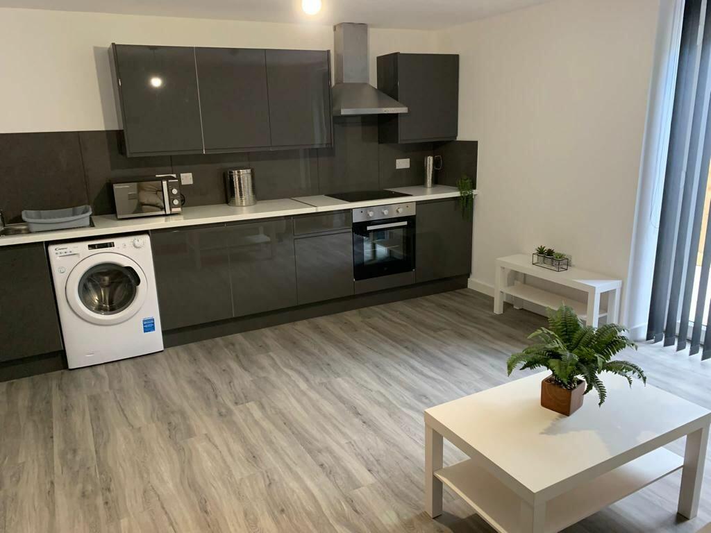 Lounge Kitchen