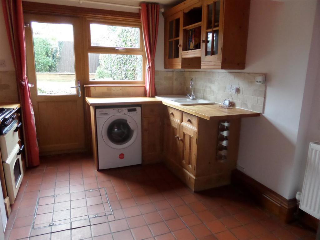 Dining kitchen