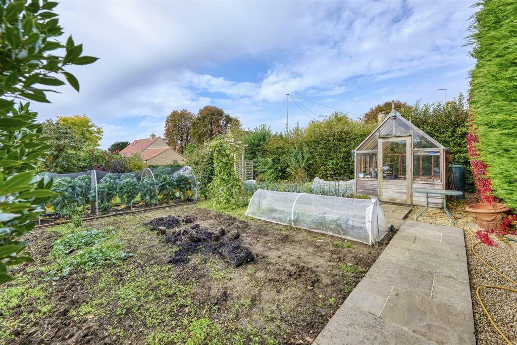 4 Meadowgate Woodnewton-3 (2).jpg