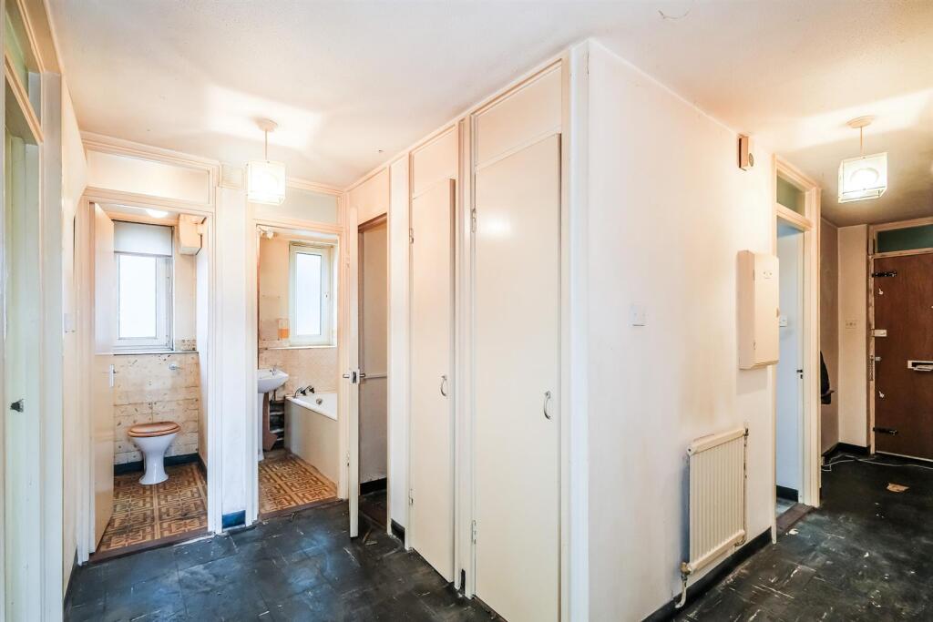 7 Bettons Park-6_web.jpg