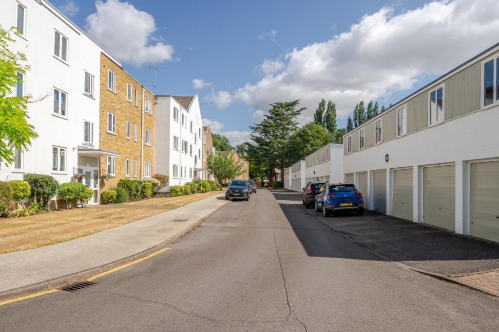 1323944-5-686ce72...