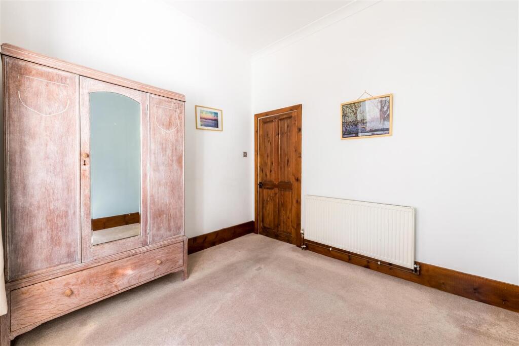 Flat 5, 24-25 Broad Street-8.jpg