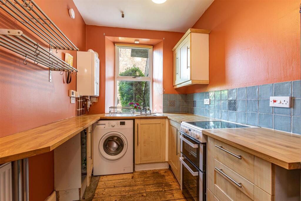 1 Ashley Cottages Newtown 11.JPG