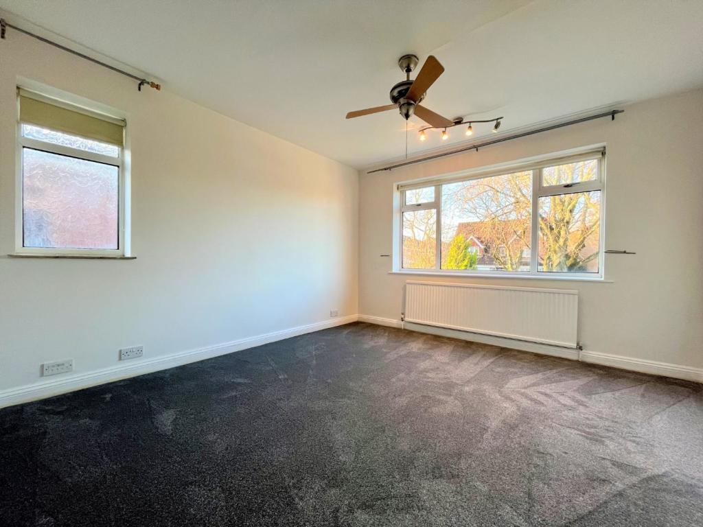 Bedroom 1 Aspect 2