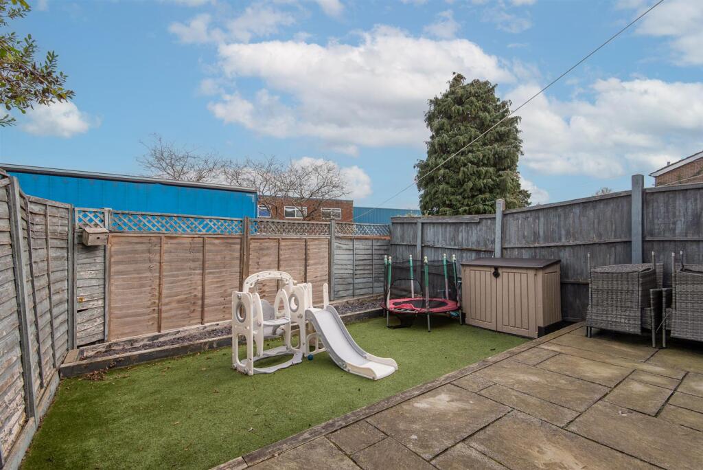 For Sale by Aspire Residential | Wolstenbury Road