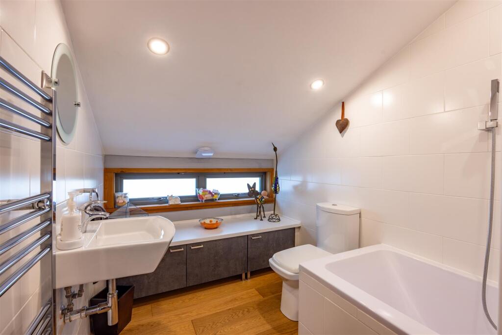 73 - 53 Dunstone Park Road Paignton.jpg