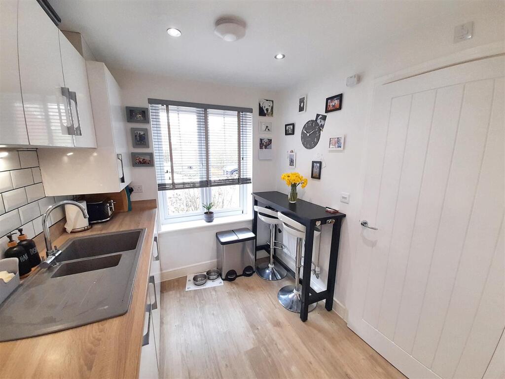 Kitchen new.jpg