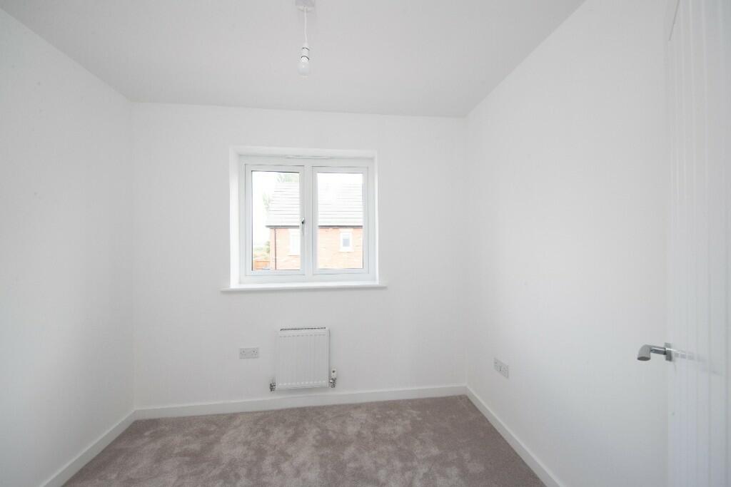 Fourth bedroom