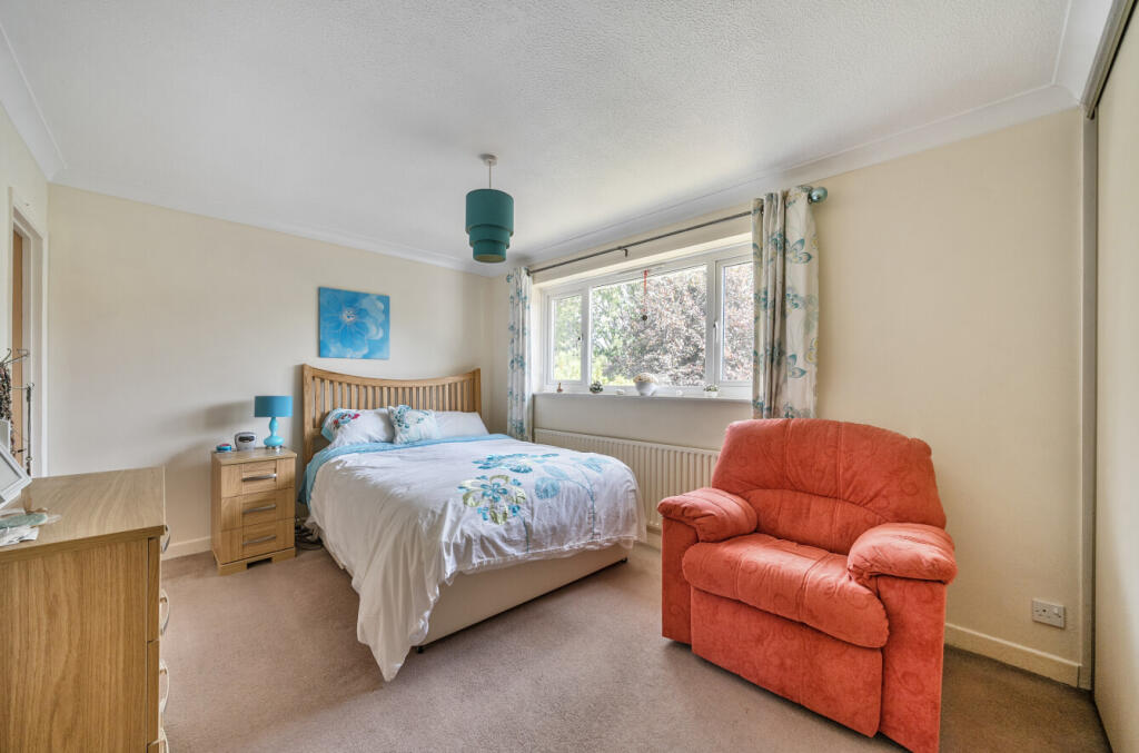 1327589-11-687e30...